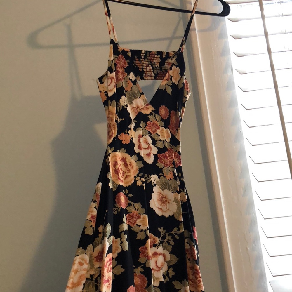 Gorgeous black floral maxi dress